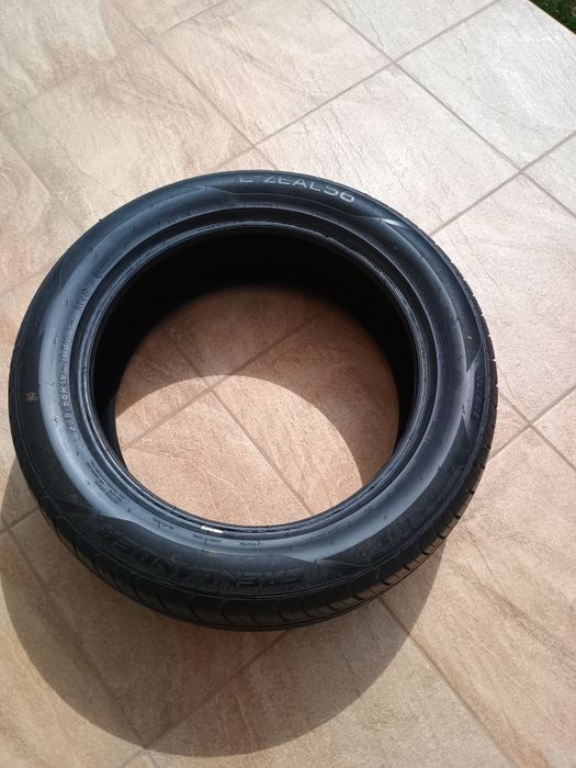 Opony 235/55/r 19