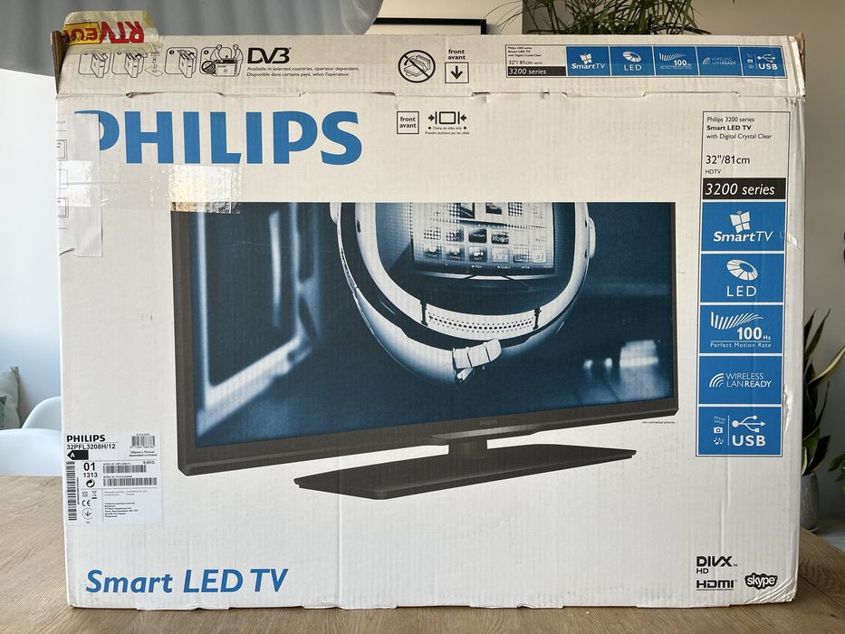 Telewizor Philips 3200 series Smart LED TV 32” +  Dekoder