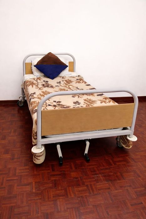 Cama articulada manual