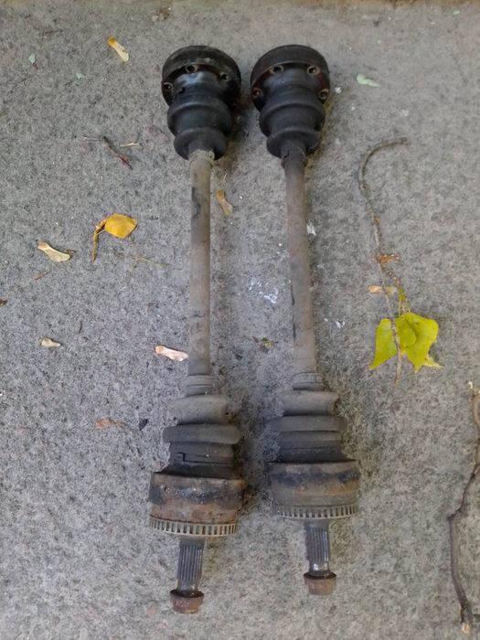 Мерседес w210. Редуктор моста, полуоси, кардан.