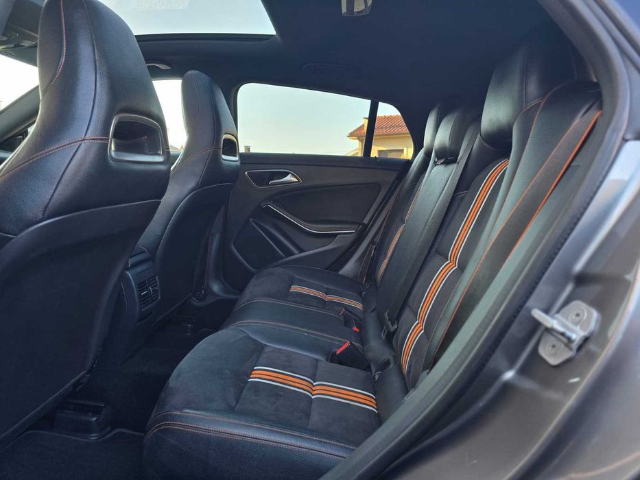 Mercedes Benz CLA 200 Shooting Break 136CV "FULL EXTRAS" "7-GTRONIC"