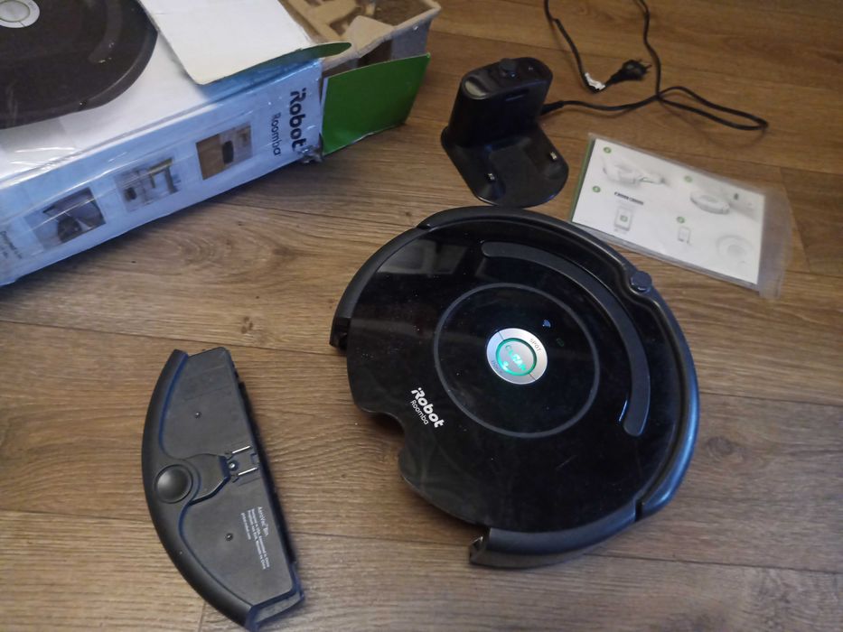 Робот пилесос ROOMBA 671