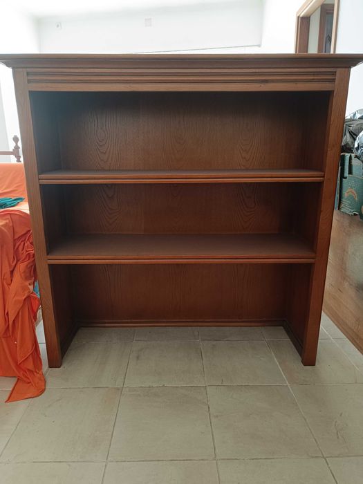 Mobília Quarto [Madeira/ Superfície em pedra] #2