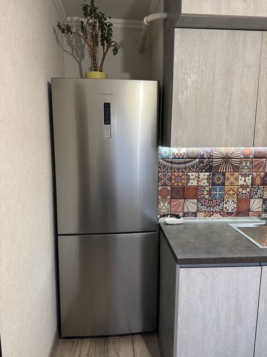 Продаж 3 кімнатна квартира район Артем швейна фабрика (магазин Та-Да).