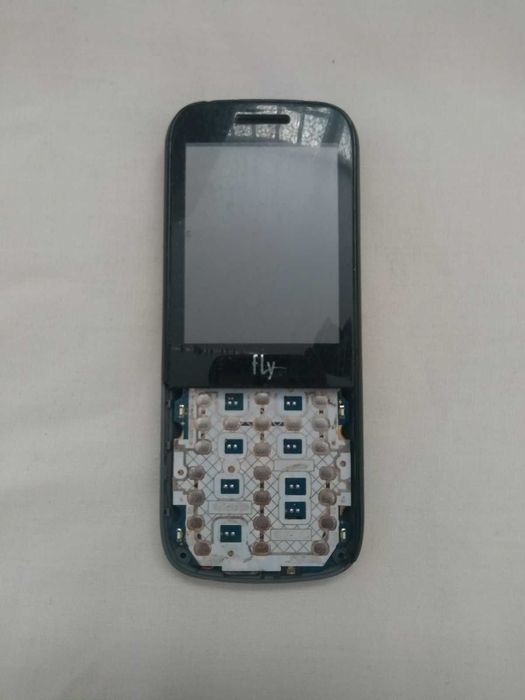 FIy TS107 . Мобильный телефон