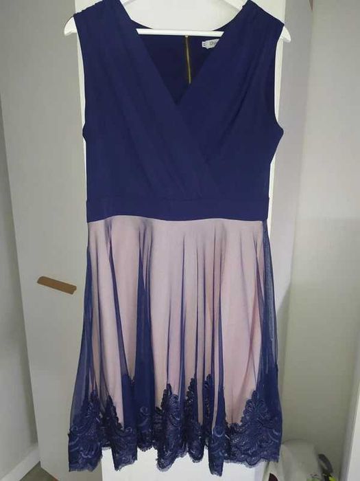 Sukienka na wesele krótka granatowa koronka 42 XL