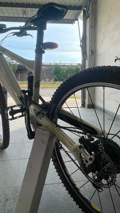 Commencal Meta AM Full Suspension