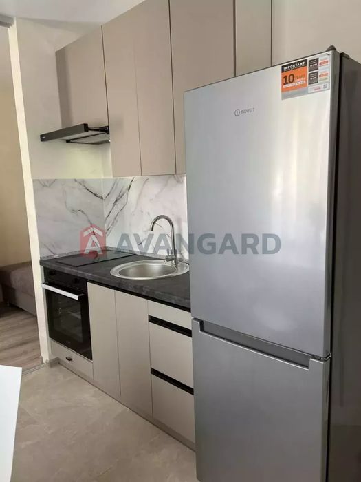 1 комн. квартира , новострой, средний этаж , не угловая  28000$