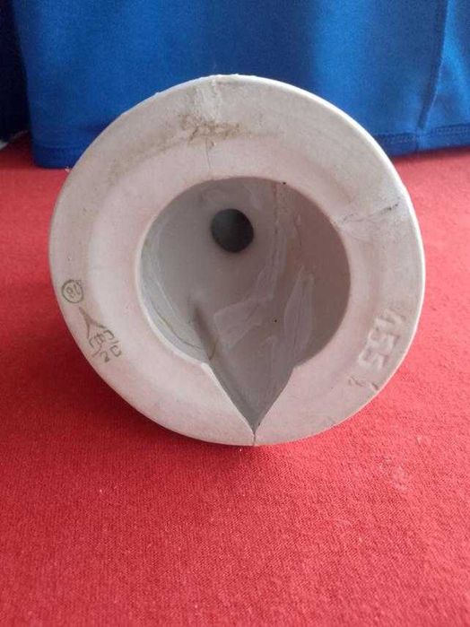 Фарфоровая статуэтка Девушка с зонтиком. СССР