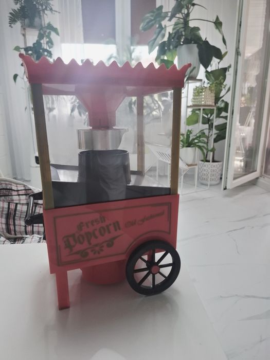 Duża maszyna do popcornu z Niemiec automat nowy