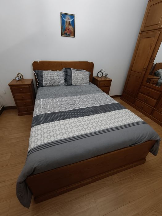 Quarto completo com colchão