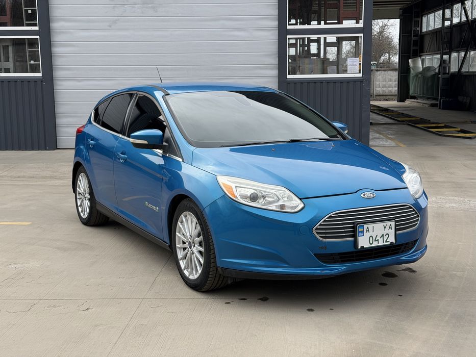 Ford Focus 3 electric не фарбований 2012
