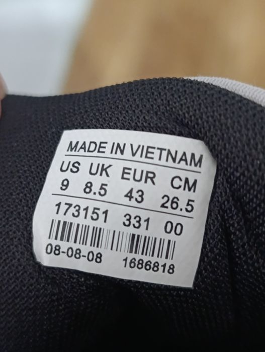 Кросовки мужские р 43