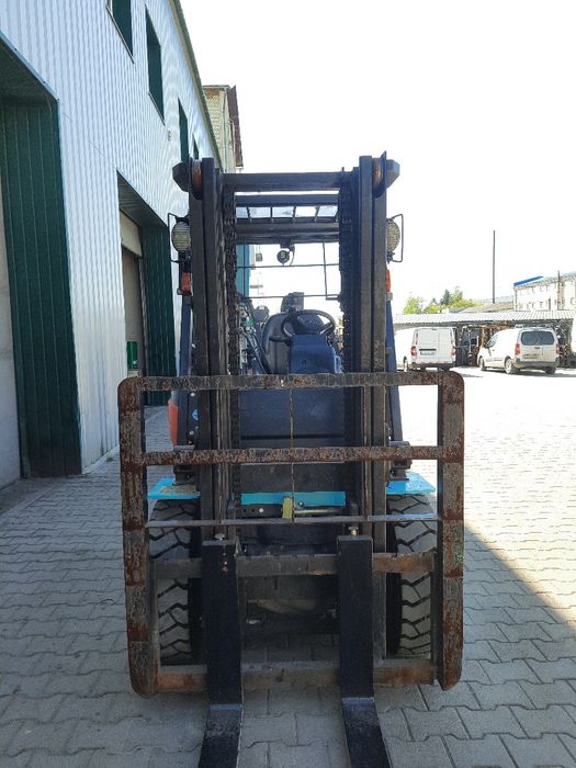 Автонавантажувач, навантажувач вилковий, погрузчик 3,0 т.