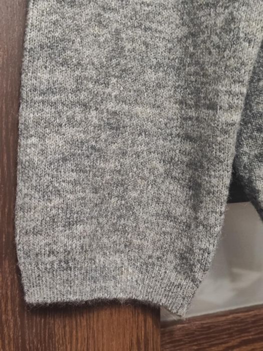 Sweter szary rozpinany