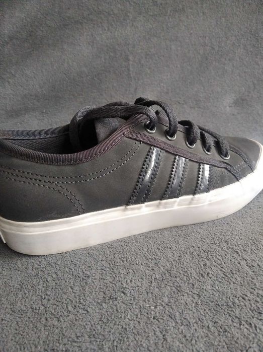 Buty Adidas r. 36 2/3
