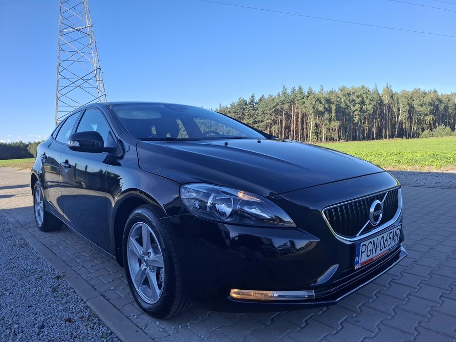 Volvo V40 Volvo V40 2.0.d 2017r.stan bdb