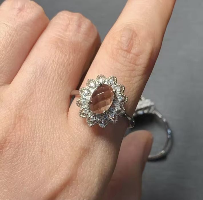 Pierścionek z kwarcem