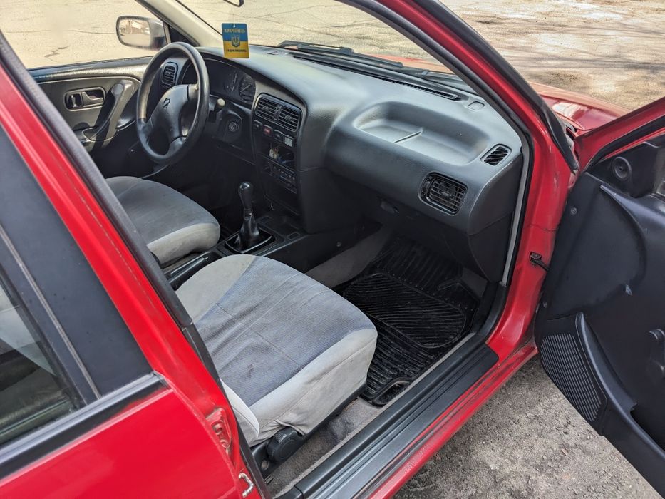 Нисан примера 1.6 бенз.