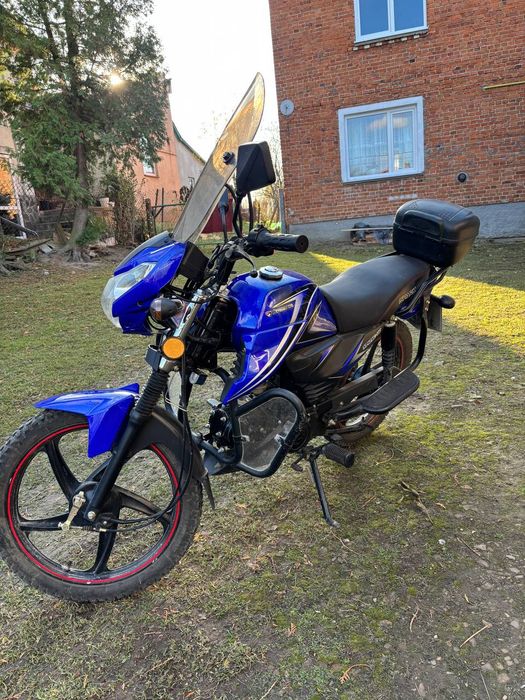 Мопед мотоцикл скутер