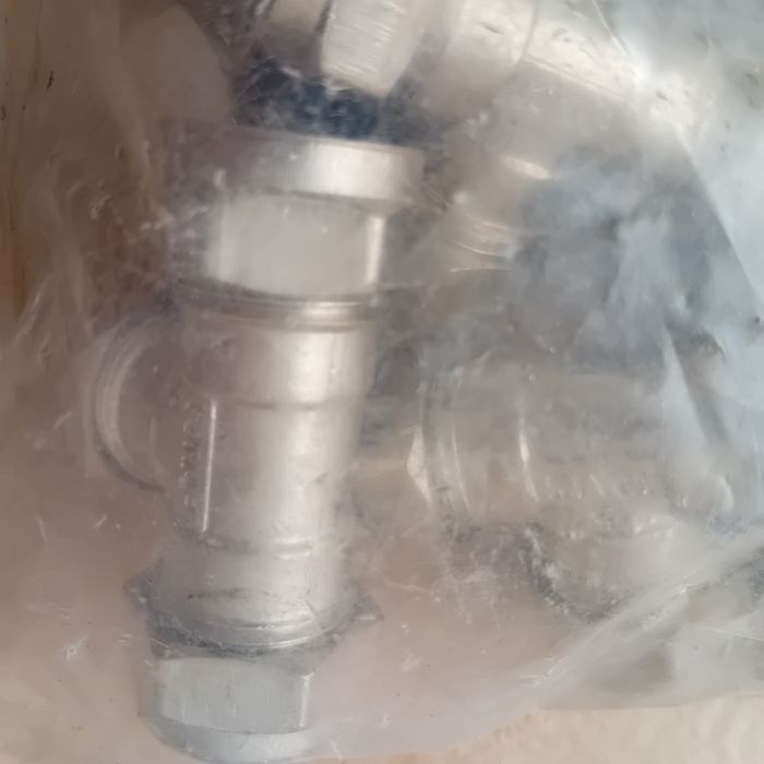 Material de canalização T inox 15mm novo