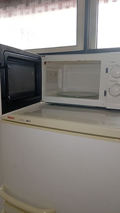 Microondas semi-novo