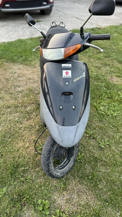 Продам скутер Suzuki