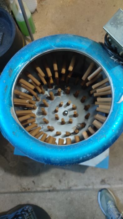 Máquina de depenar frangos