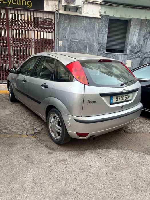 Ford Focus 2002.