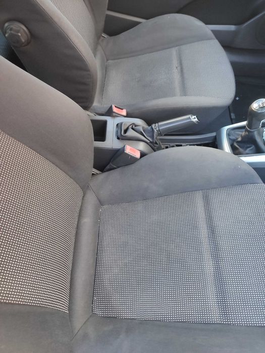 Opel Astra GTC 1.7cdti de 5 lugares