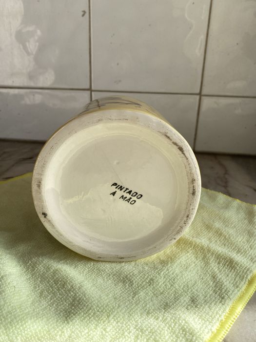 Ceramic Jar458551442602076163
