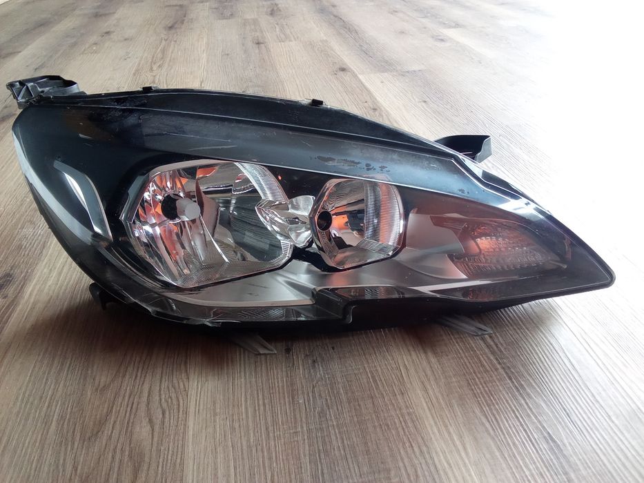 Farol Peugeot 308 de 2017