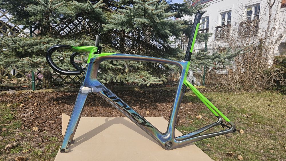 Rama Ridley Noah Fast disc Prismatic rozmiar L