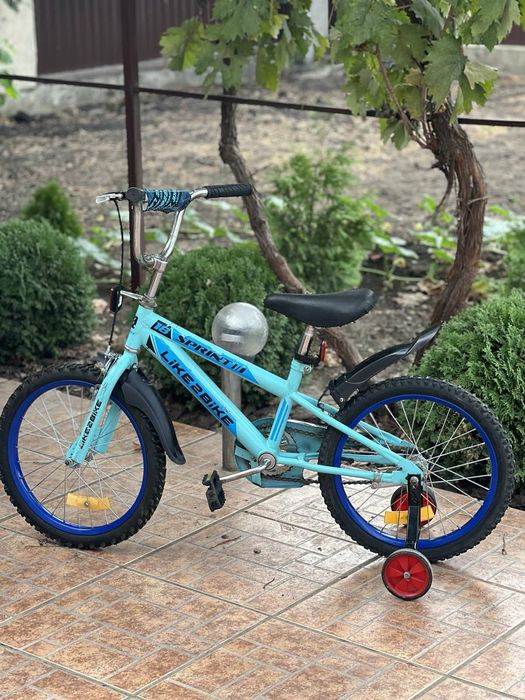 Детский велосипед от 5 лет.