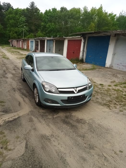 Astra H GTC kolor Z21Y silnik Z16XER