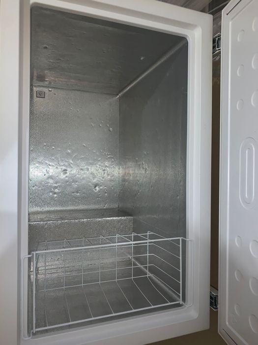 Холодильник морозильна камера