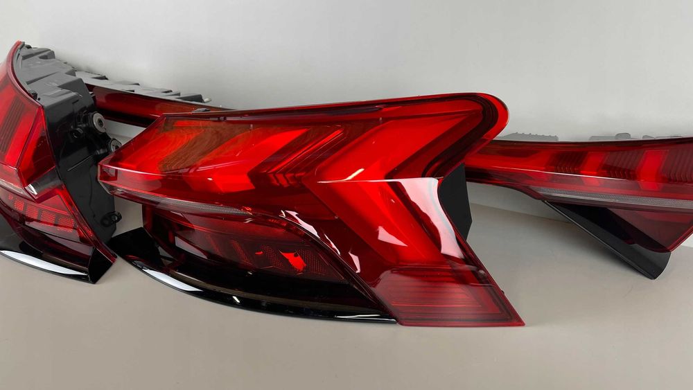 Audi E-tron 4KE Q4 Q6 Q8 GT фари задні фонарі рест дорест