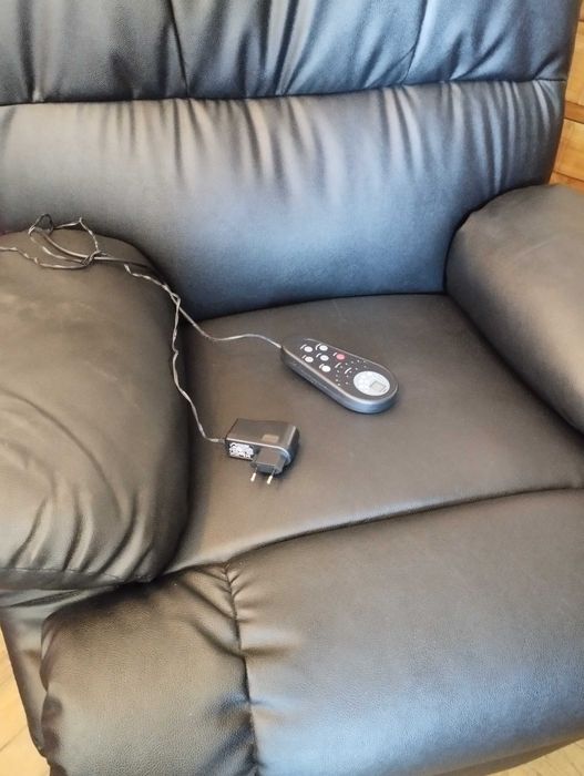 Sofá Cama Ecode com Otomano Praticável. Couro Sintético 9 Programas