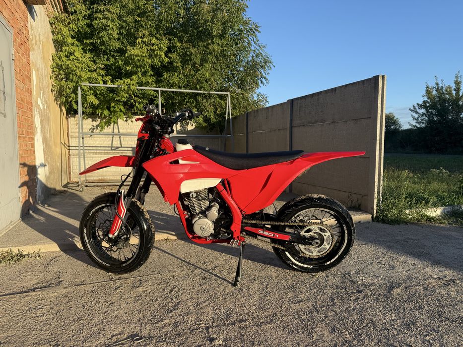 Geon TRX 300 YGH Motard