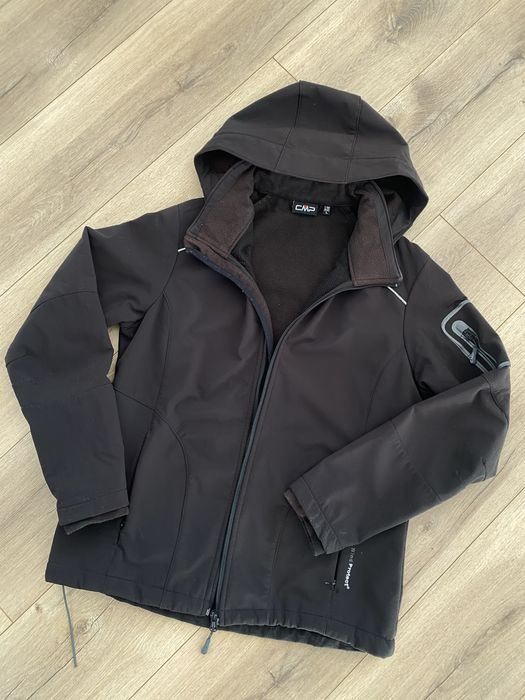 Жіноча спортивна куртка СМР