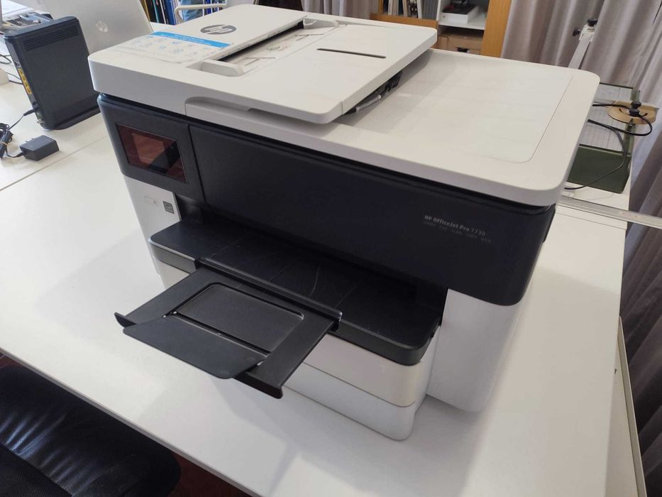 HP Officejet Pro 7730 - Multifunções A3 [para peças]