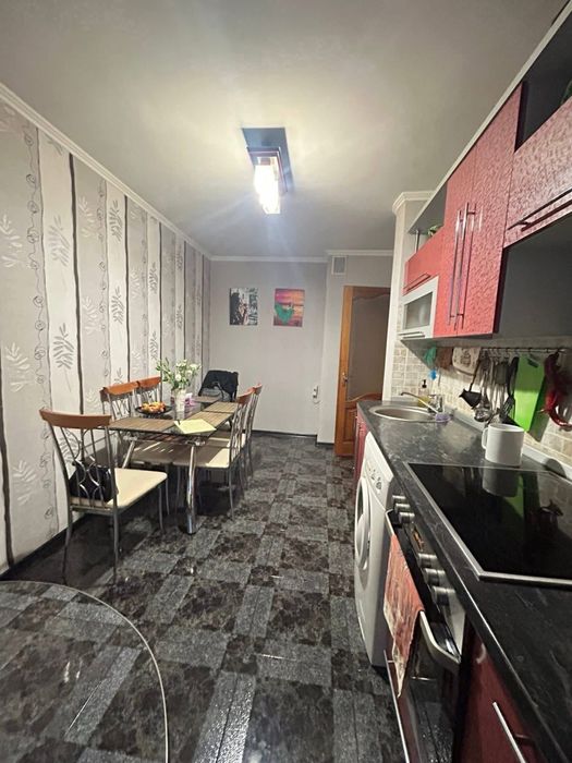 ПРОДАЖ 4-кім квартири на масиві Незалежності