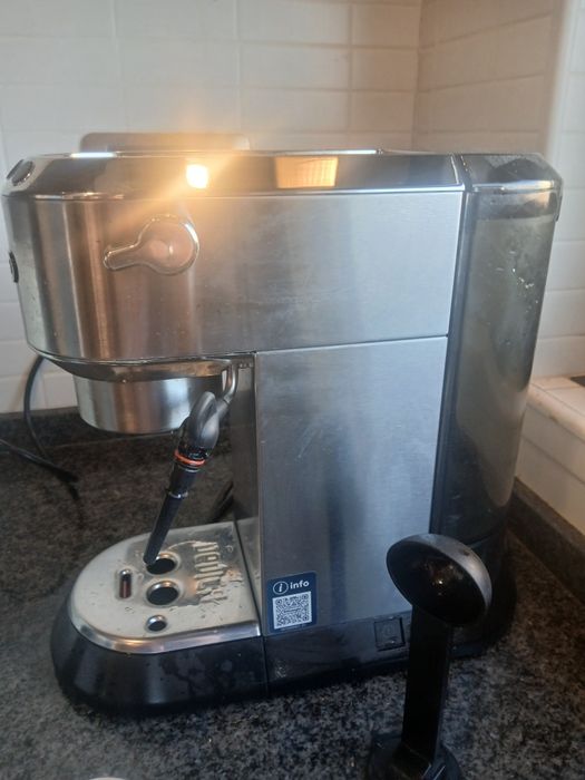 Máquina de Café De'Longhi Expresso | Como Nova | Todos os Acessórios