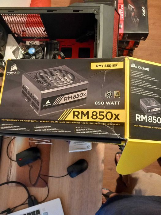Corsair RM850x - Fonte 850W