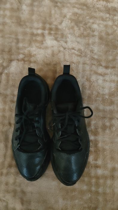 Sneakersy Nike 39, wkładka 25, cm.Całe czarne.