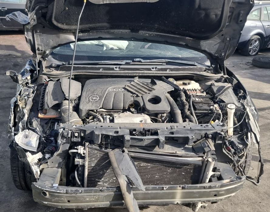 CARRO PARA PEÇAS OPEL ASTRA J SPORTS TOURER