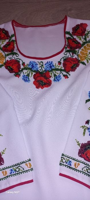 Вишиванка бісером