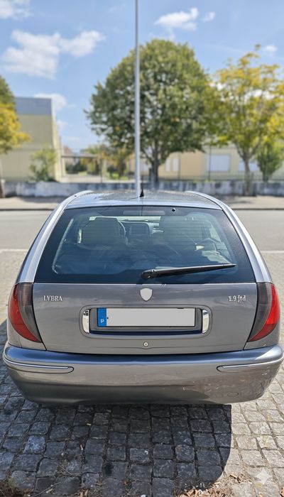 Lancia Lybra 1.9 JTD nacional AC