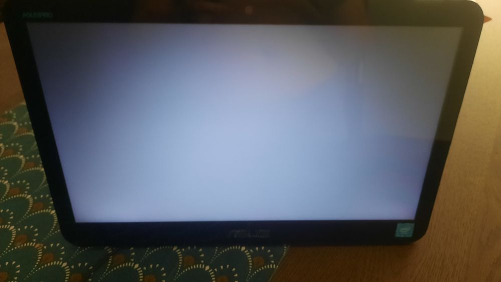 Monitor PC-ASUS pro preto  Toutch