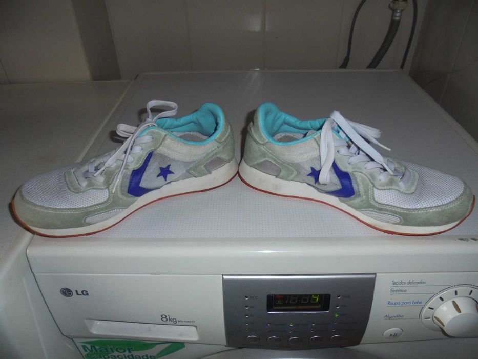 tênis de mulher da marca CONVERSE